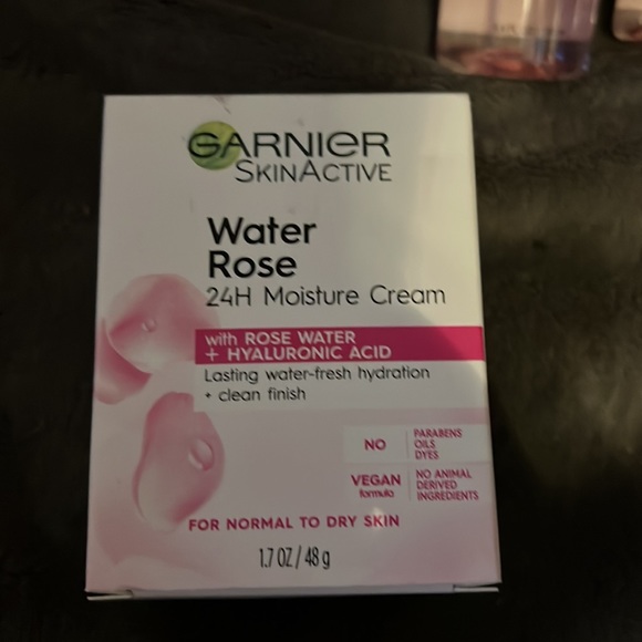 Women products - Picture 2 of 5